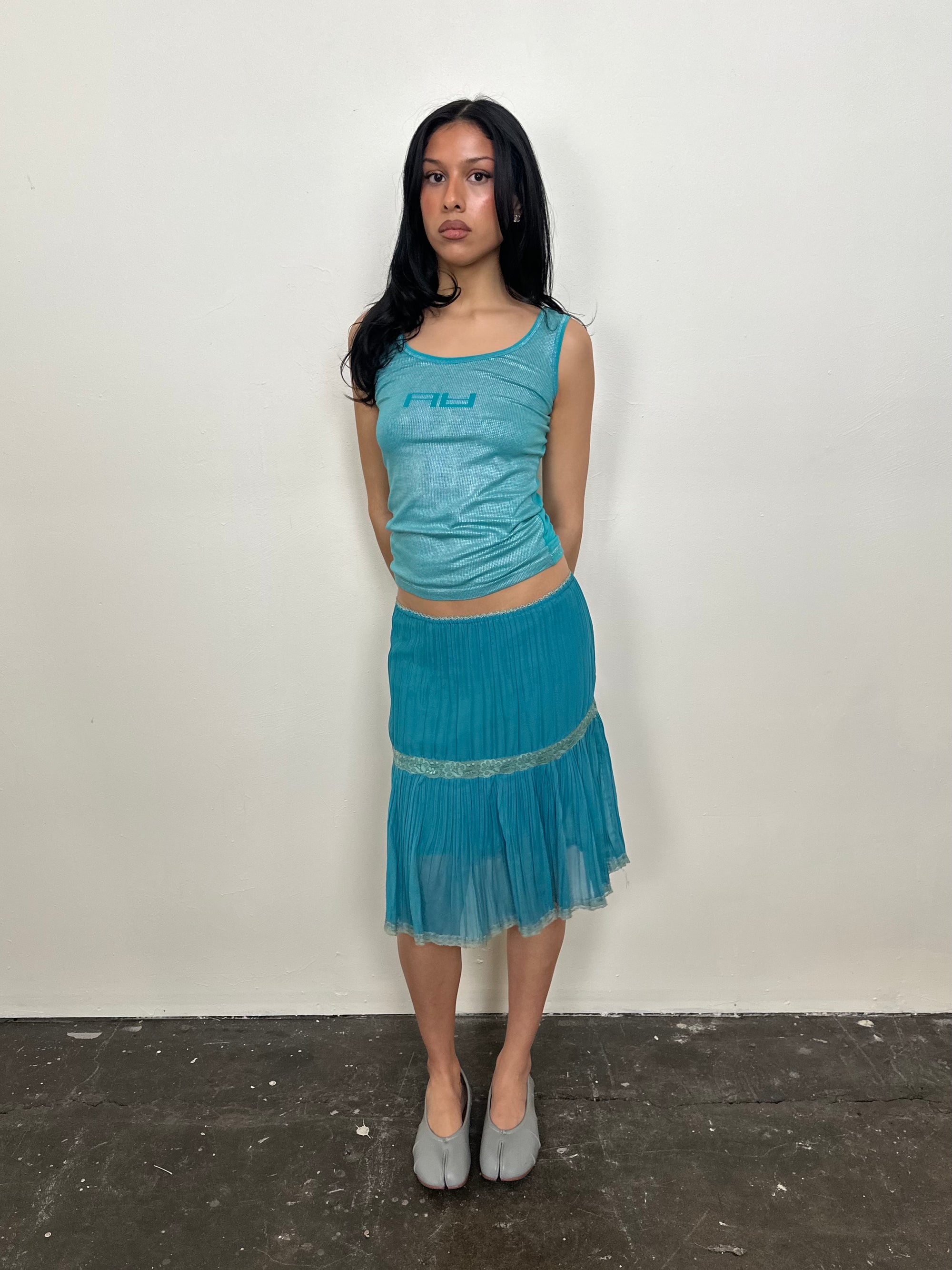 Shimmer Turquoise Graphic Tank Top - Size M