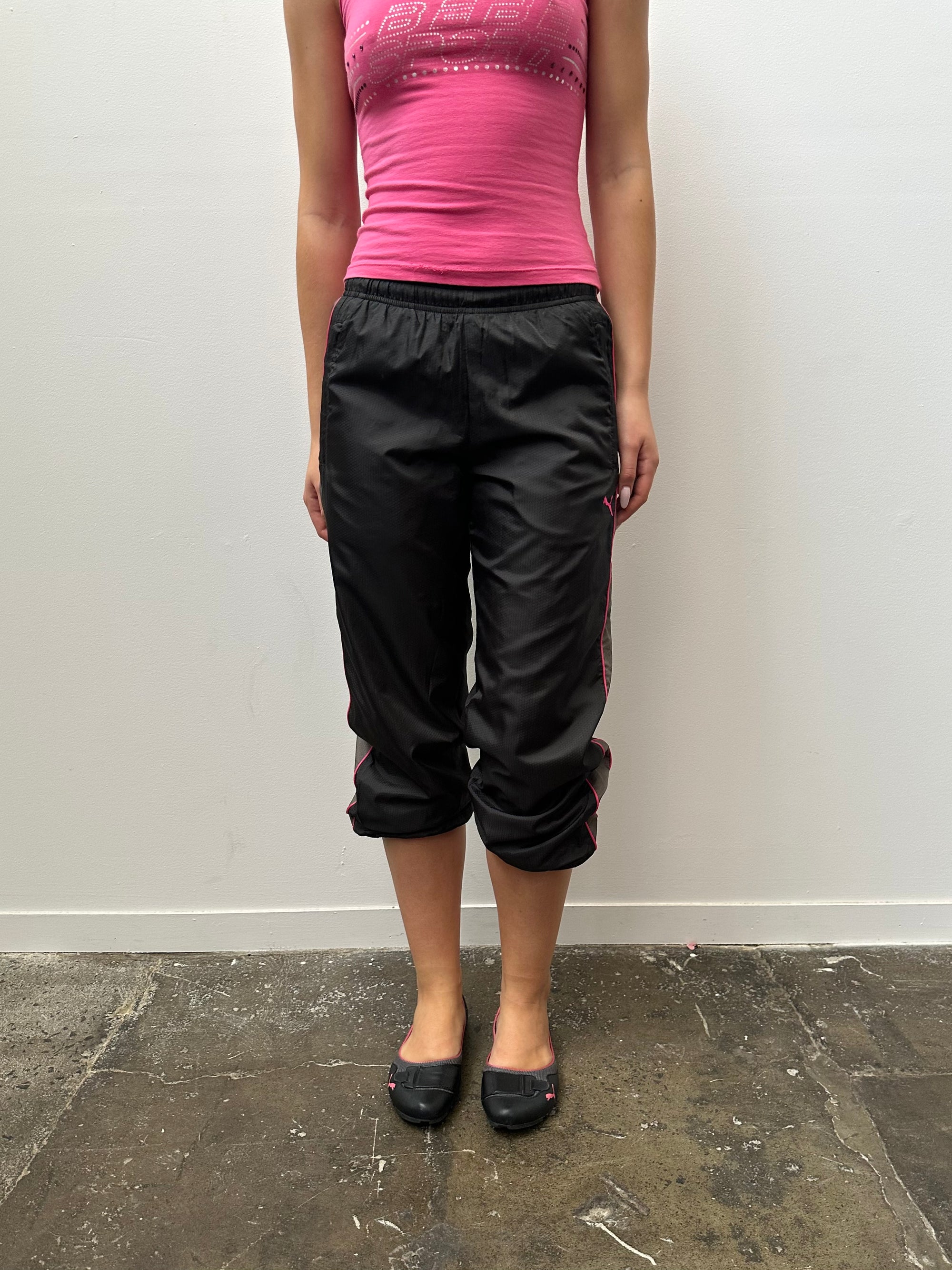 Puma Black & Hot Pink Capri Pants - Size S