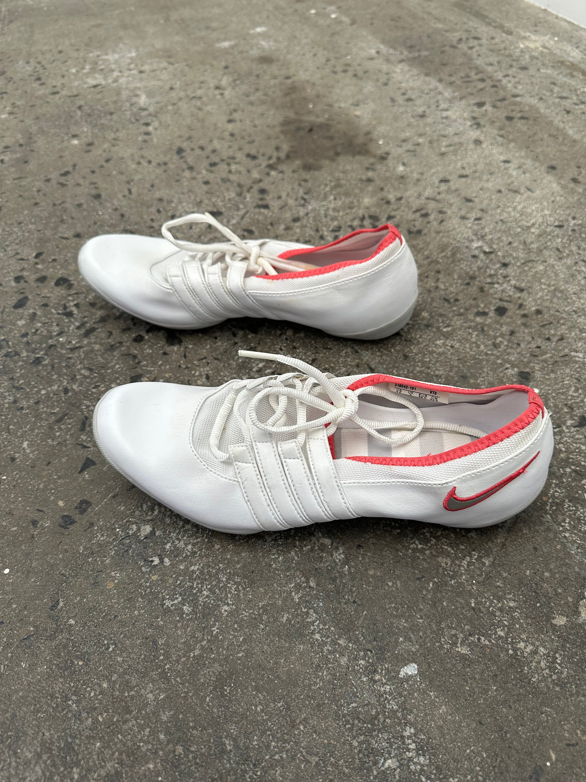 Nike White & Pink Lowrise Ballerina Trainers - Size 7.5
