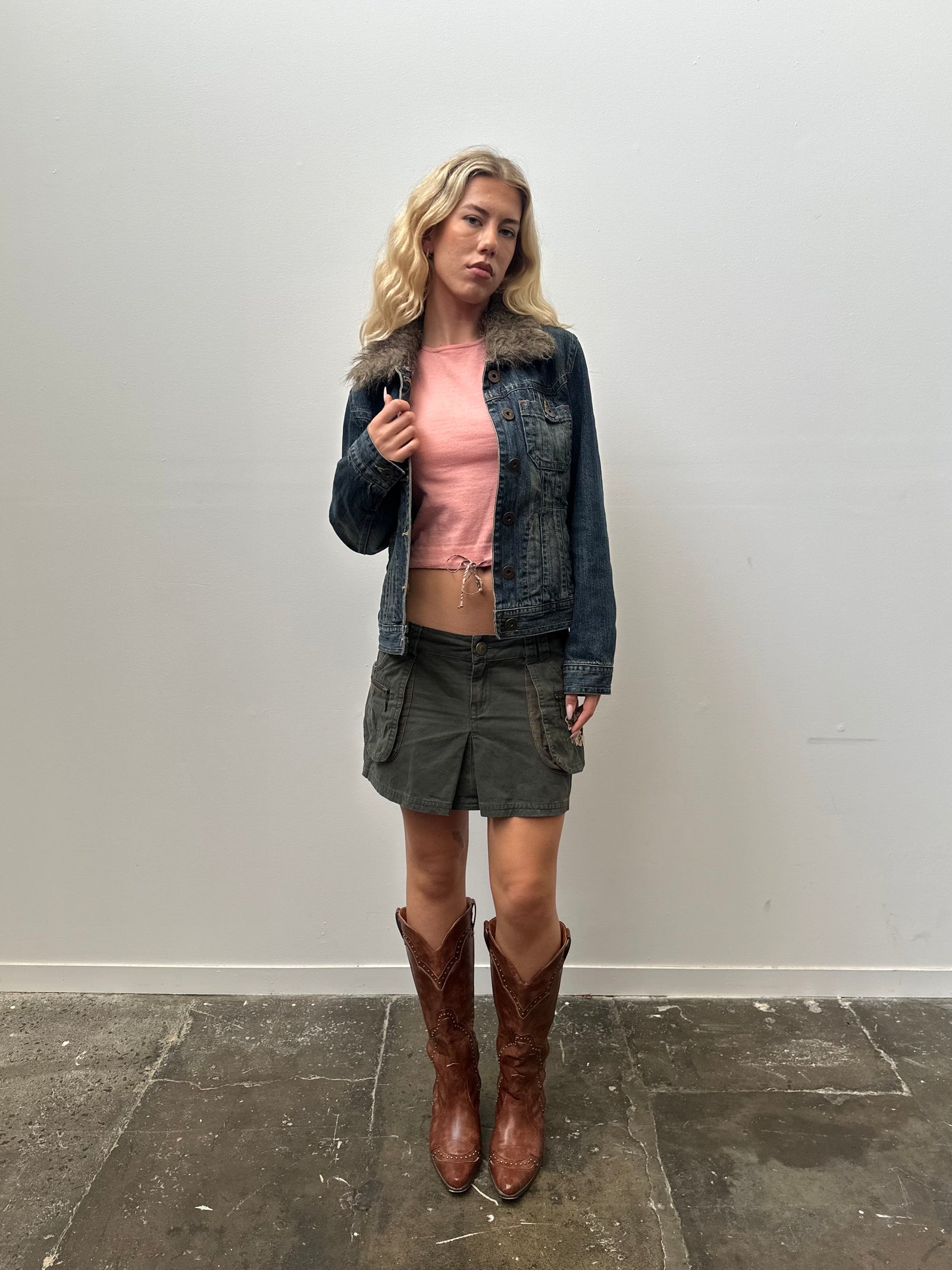 Faux Fur Collar Warm Wash Denim Jacket - Size M