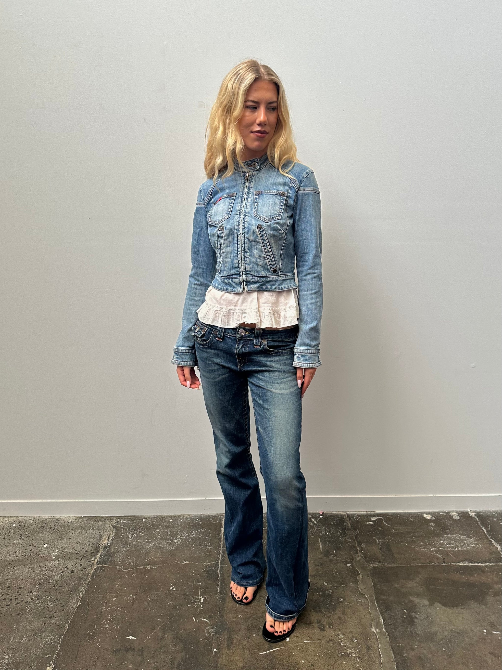 Guess Cropped Light Denim Fitted Jacket - Size S