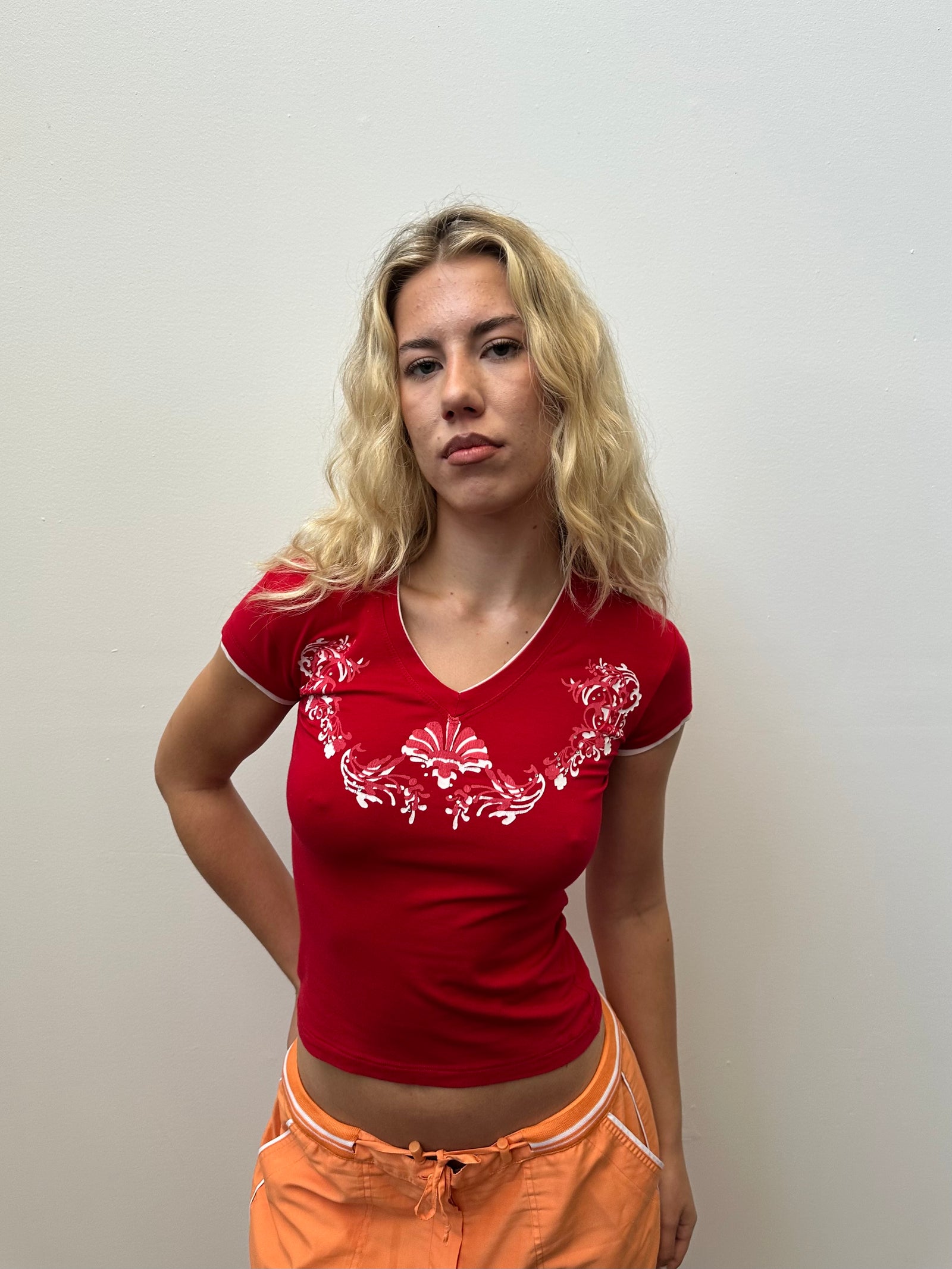 Red & White Patterned Vneck T-Shirt - Size S