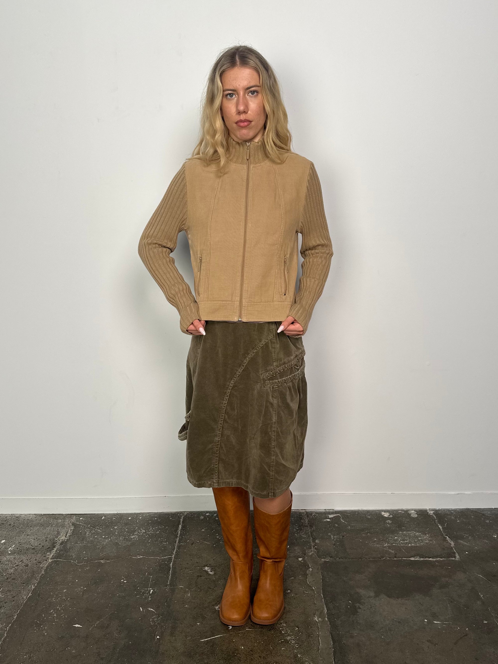 Tan Corduroy Ribbed Knitted Zip Up - Size L