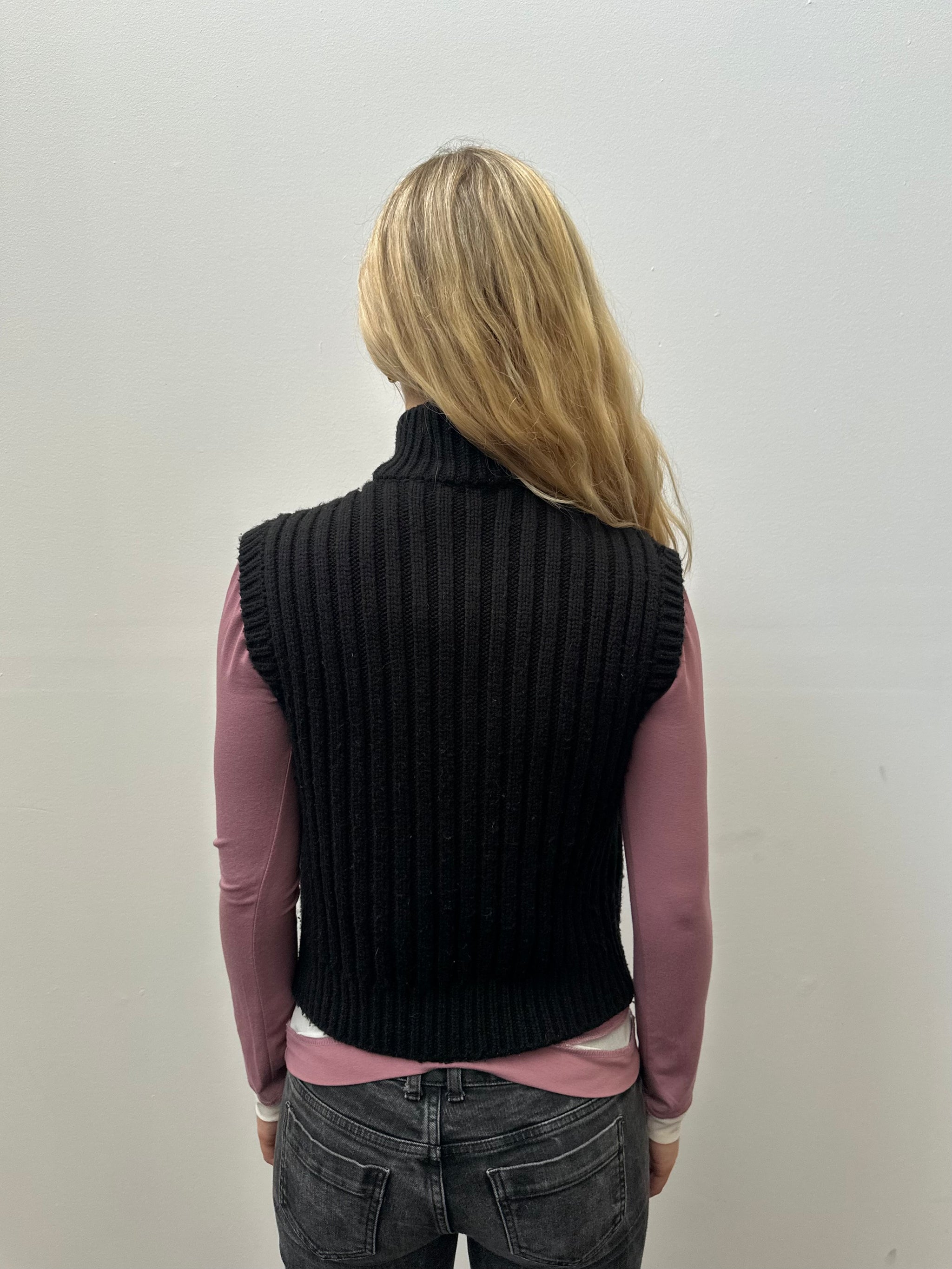 Phard Black Puffer Gilet Jacket - Size S/M