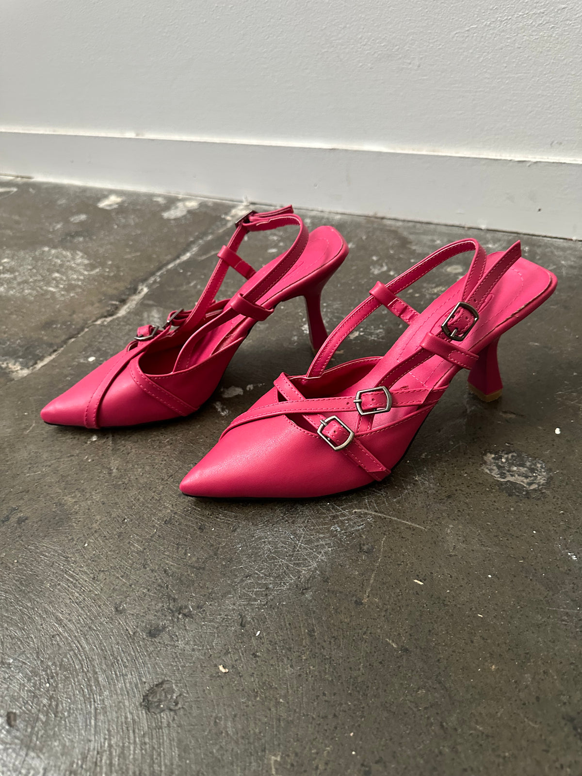 Hot Pink Buckle Straps Kitten Heels - EU 37
