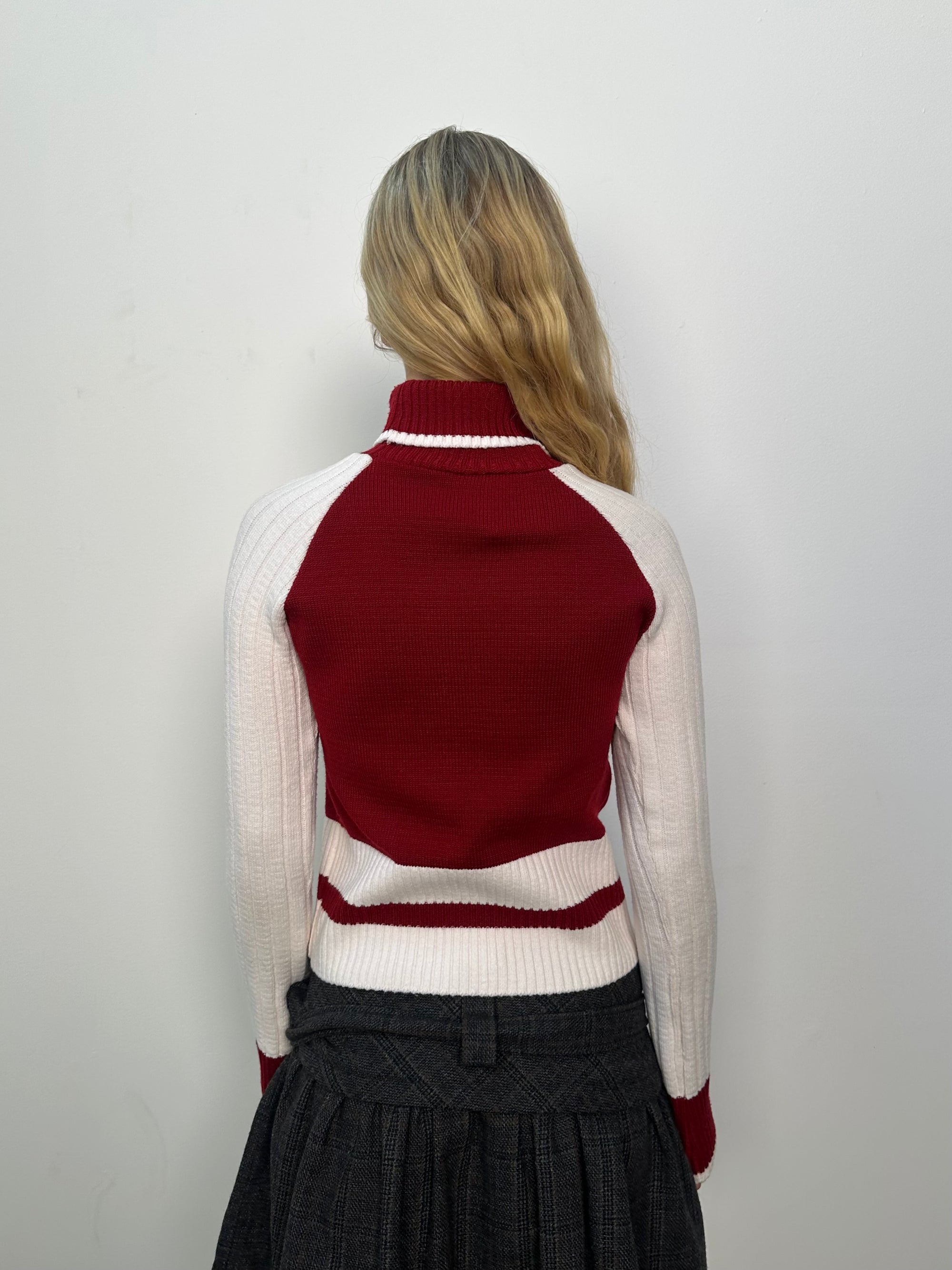 Red & White Panelled Turtleneck - Size M