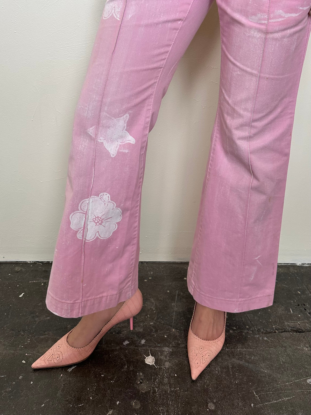 Baby Pink Flower Printed Bootleg Pants - Size M