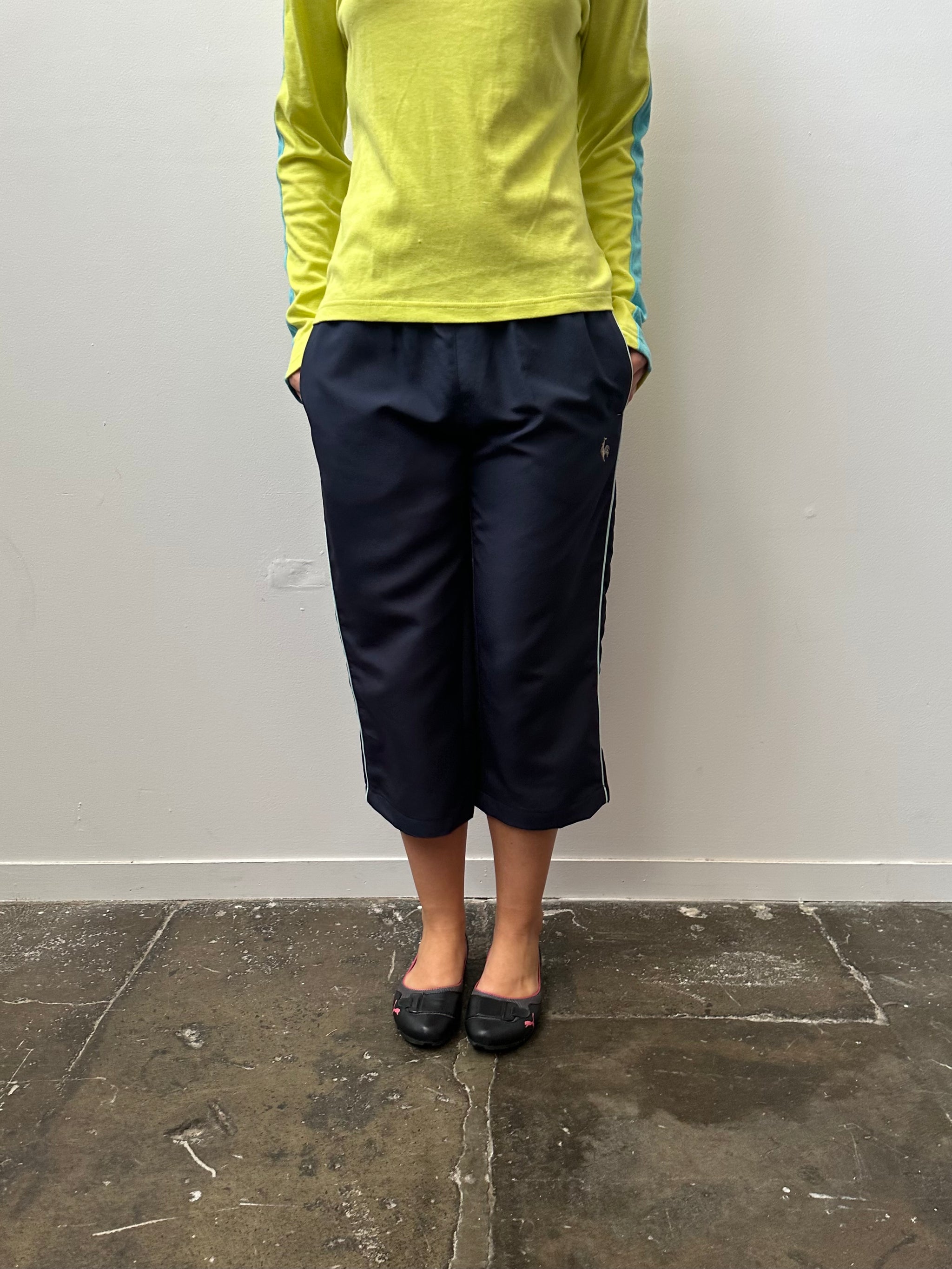 Le Coq Sports Navy & Blue Capri Pants - Size M