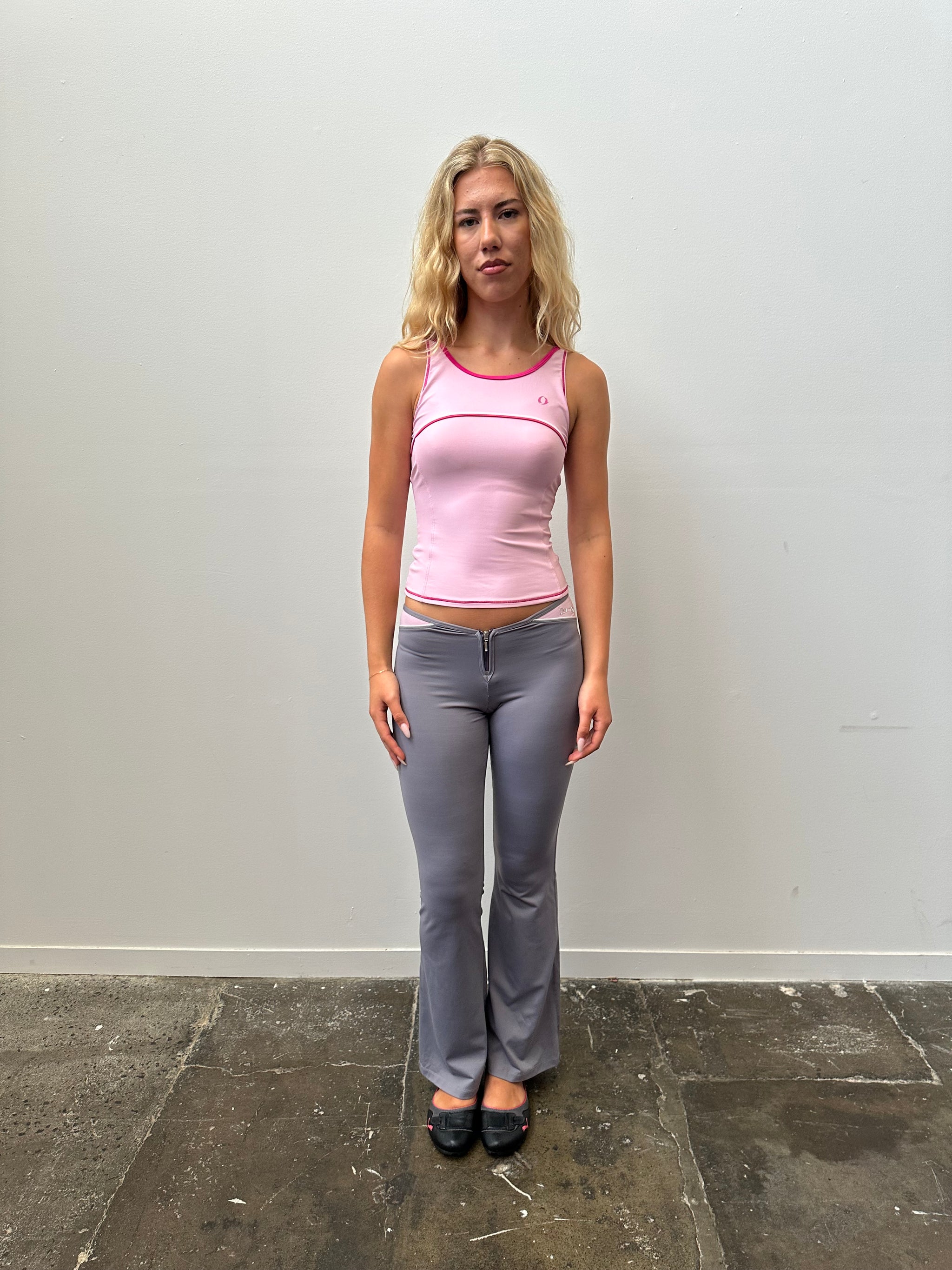 USA Pro Grey & Pink Lowrise Yoga Pants - Size XS