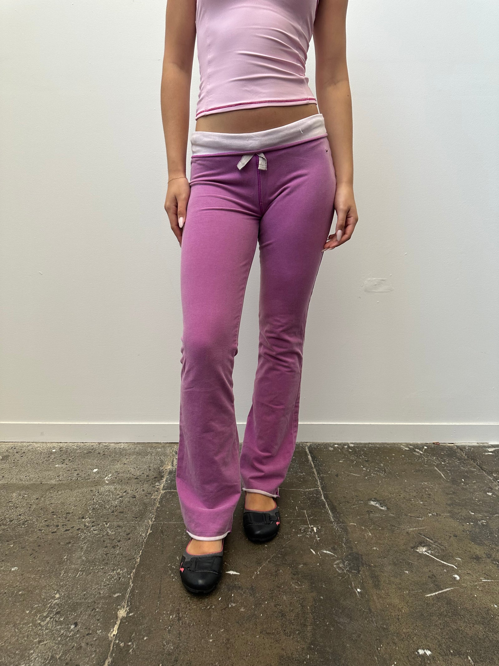 Purple Nike Low Waisted Sweatpants - Size S