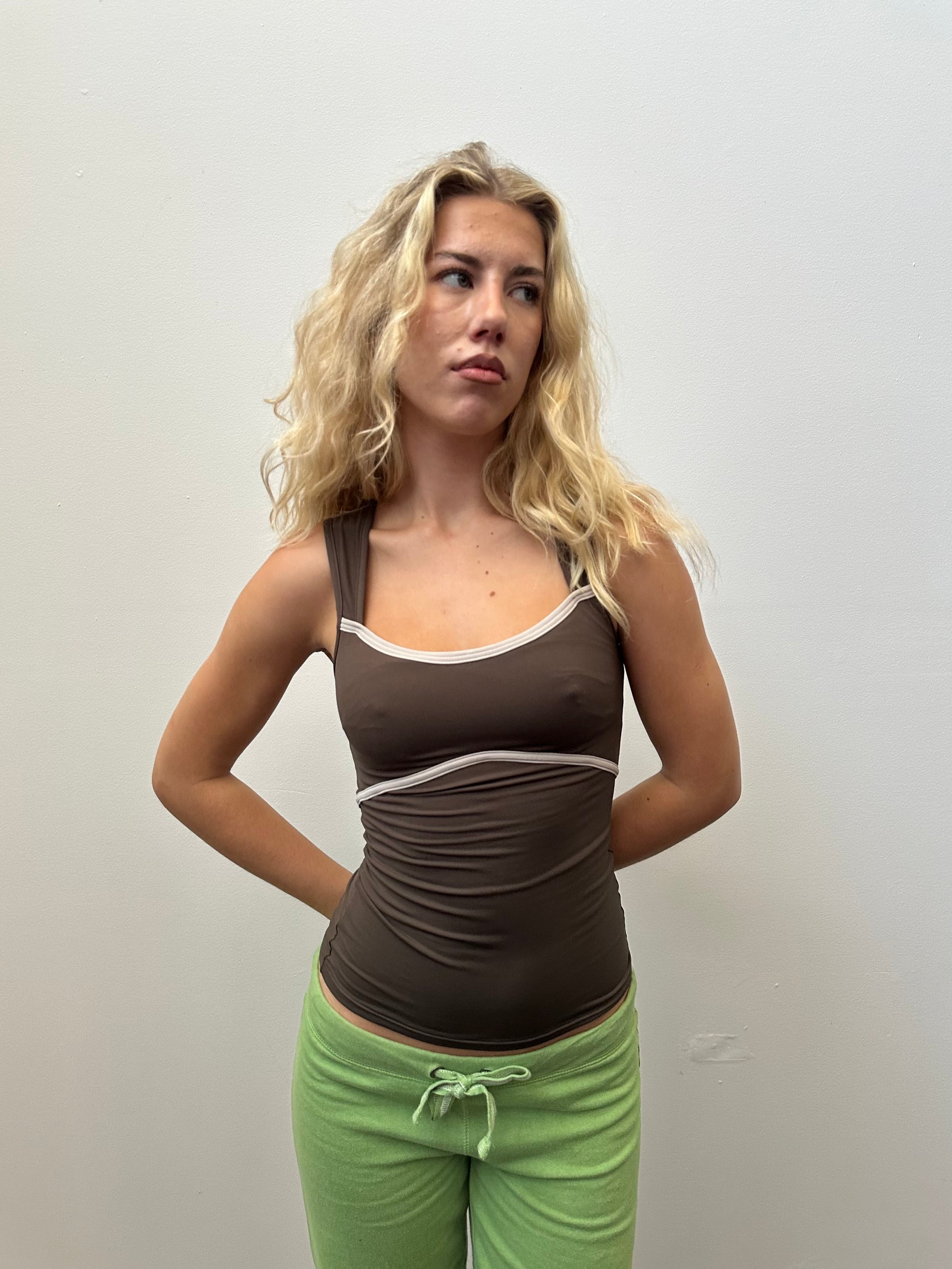 Brown Fitted Sports Tank Top - Size S