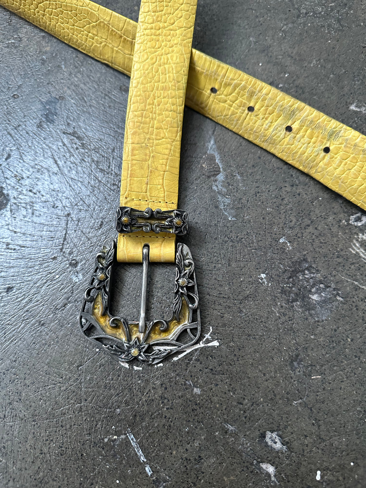 Decorative Silver Buckle Yellow Leather Belt