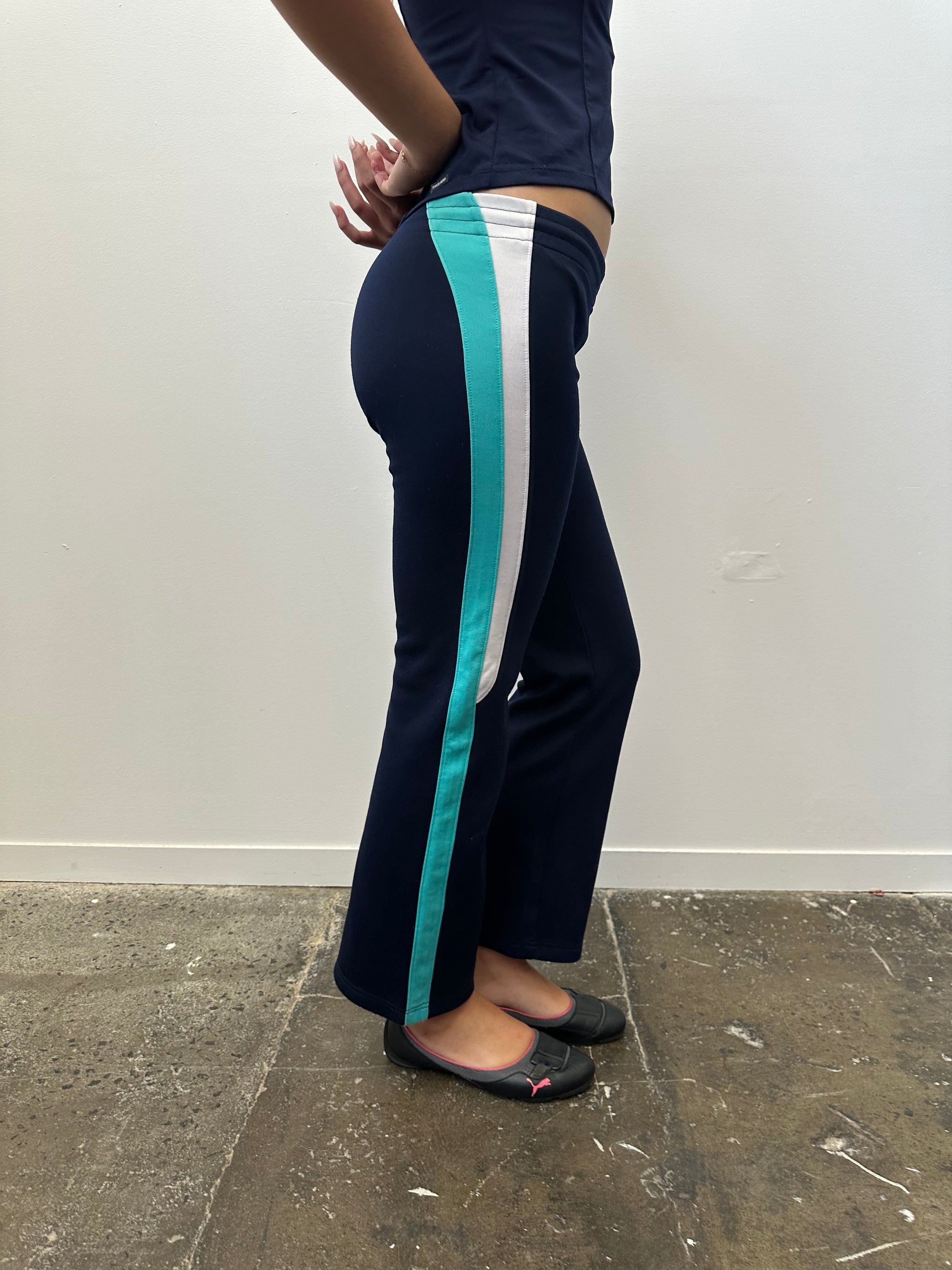 Speedo Turquoise & Navy Side Stripe Pants - Size 8