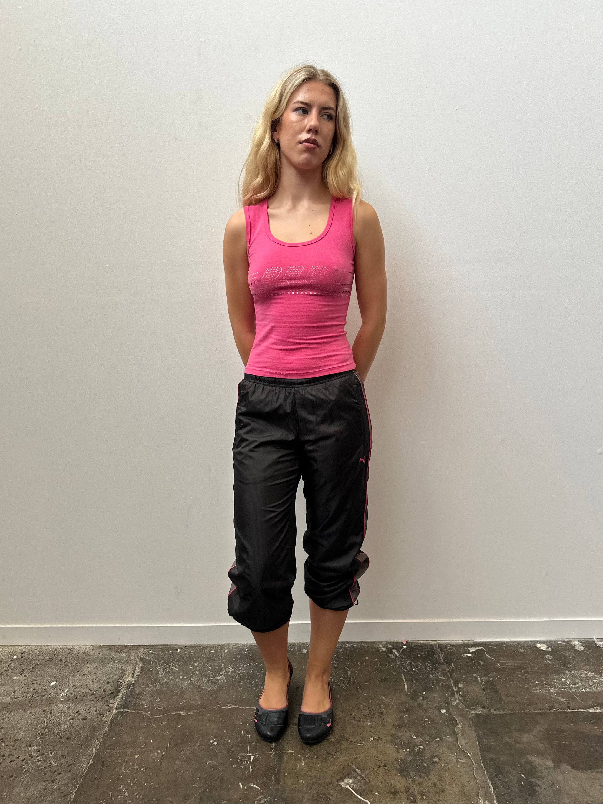 Puma Black & Hot Pink Capri Pants - Size S